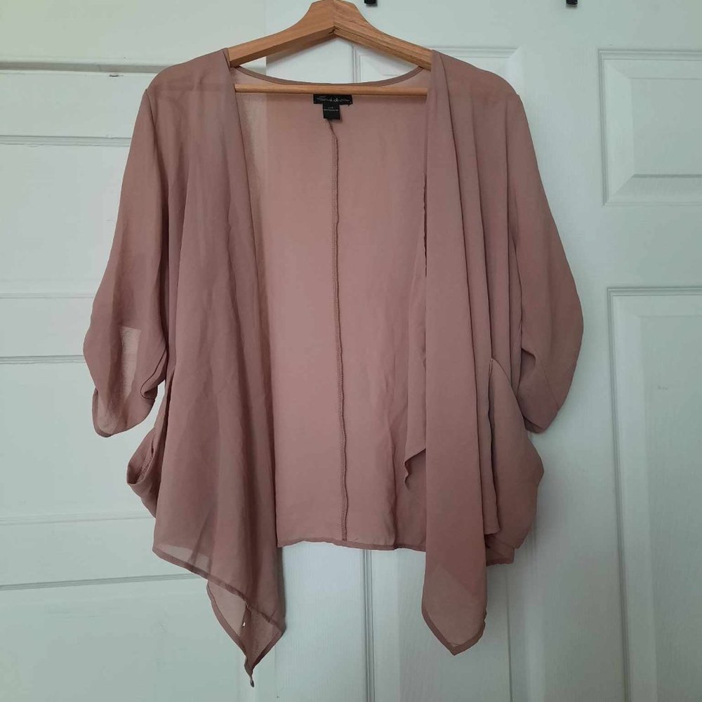 Beautiful Pale pink jacket/cardigan